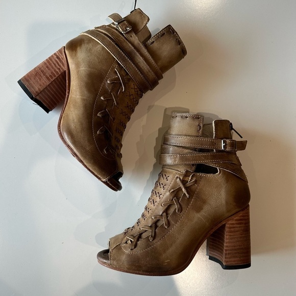 Freebird Eagle Brown Open Toe Ankle Boot size 7 - Picture 6 of 16